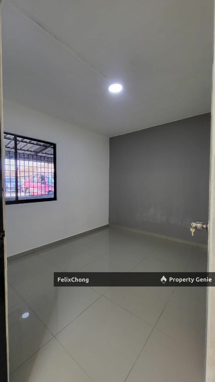 Bandar Selesa Jaya Low Cost Flat,Ground Floor,Skudai,Fully Renovated
