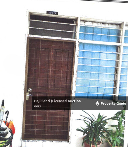 Pangsapuri yang beralamat pos di Unit No.29-8-9, Medan Ria, Jalan Samak, 10150, Georgetown, Pulau Pinang.