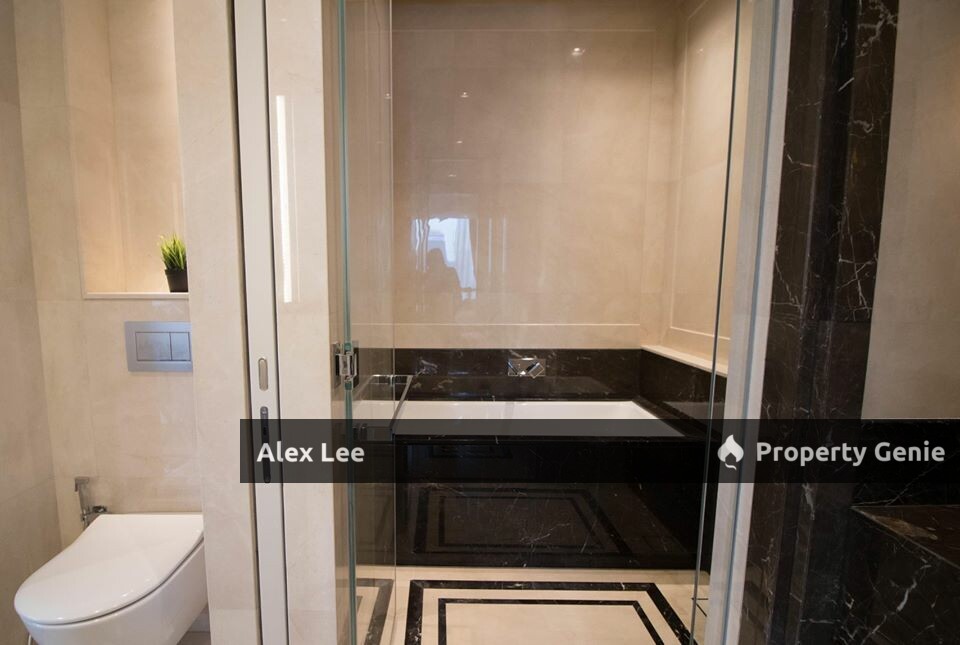 Pavilion Kuala Lumpur Most Luxury and Strategic Suite which Center of City for Sale and Rent