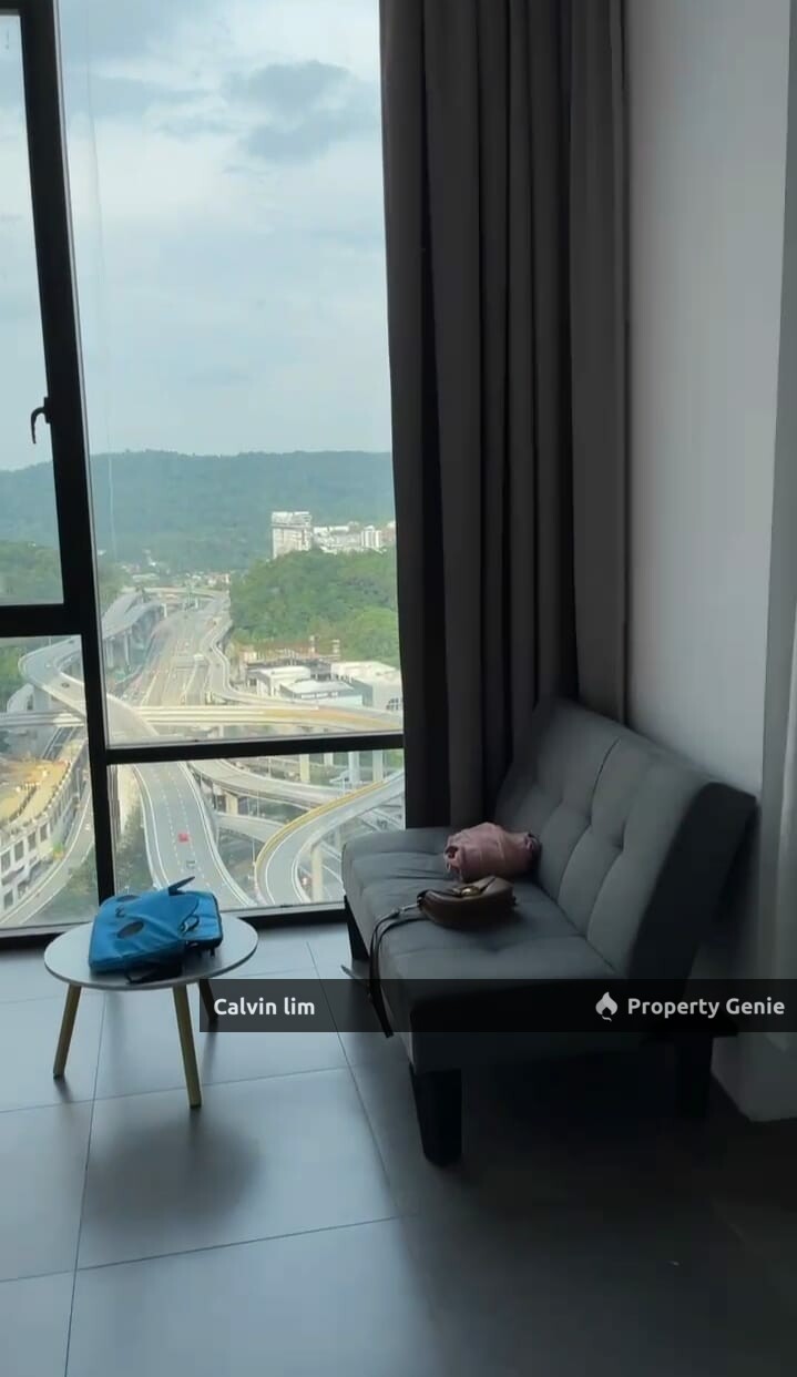 Empire Damansara, Studio