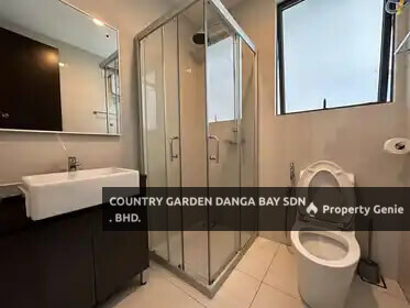 Bay Point @ Country Garden Danga Bay