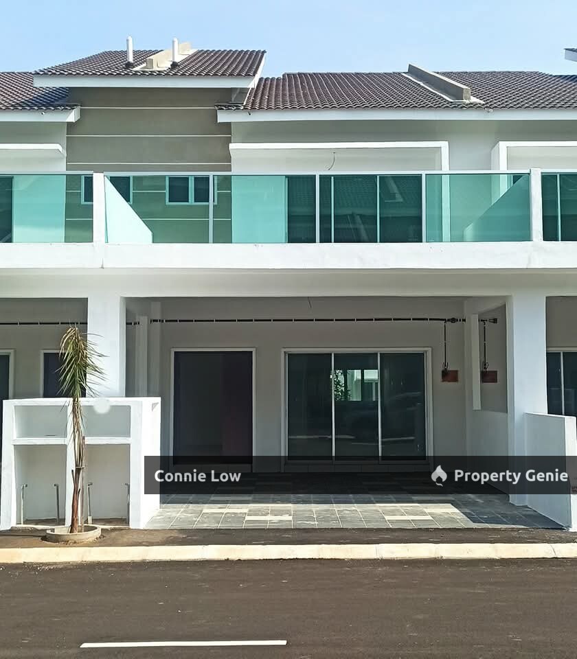Guarded with Multipurpose Hall New Double Storey Terrace for Rent ipoh