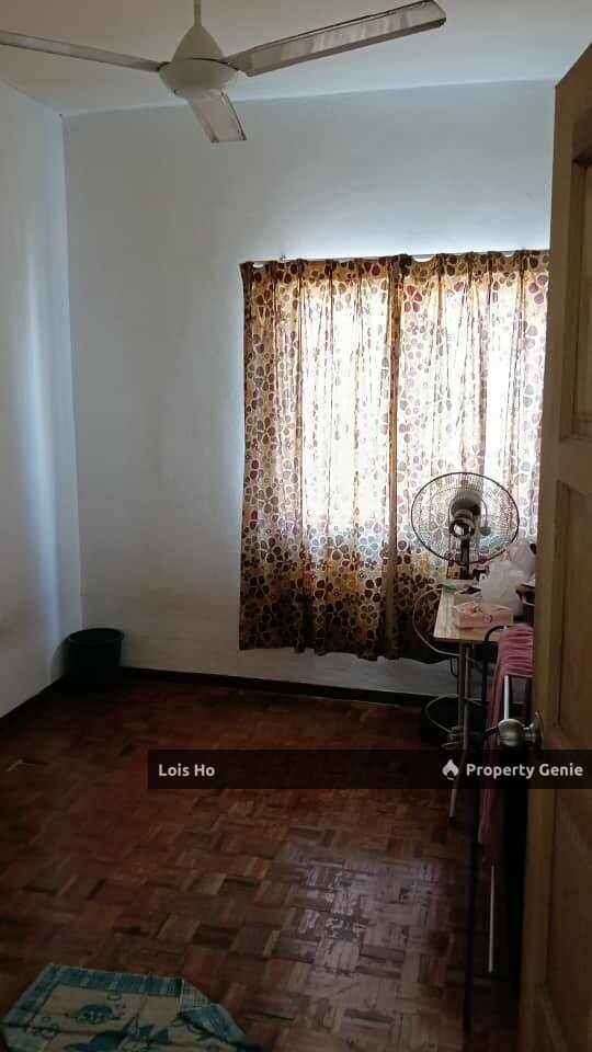 For Sale 📍Batu Berendam Kiara Apartment RM150K