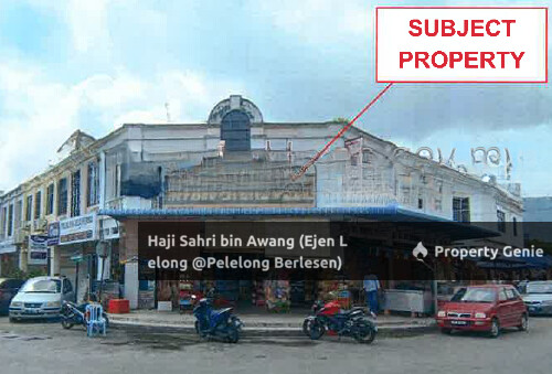 Satu unit Kedai Pejabat Teres Dua Tingkat yang beralamat pos di No. 36, Jalan Helang 2, 11700, Glugor, Pulau Pinang.