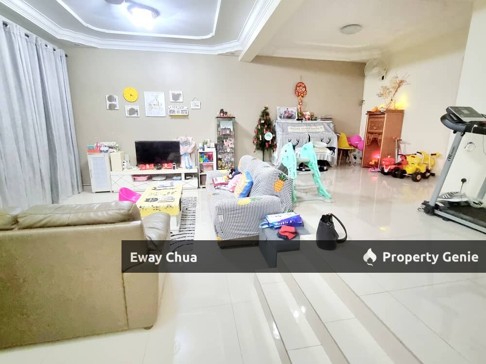 Double Storey Terrace Taman Pelangi Johor Bahru