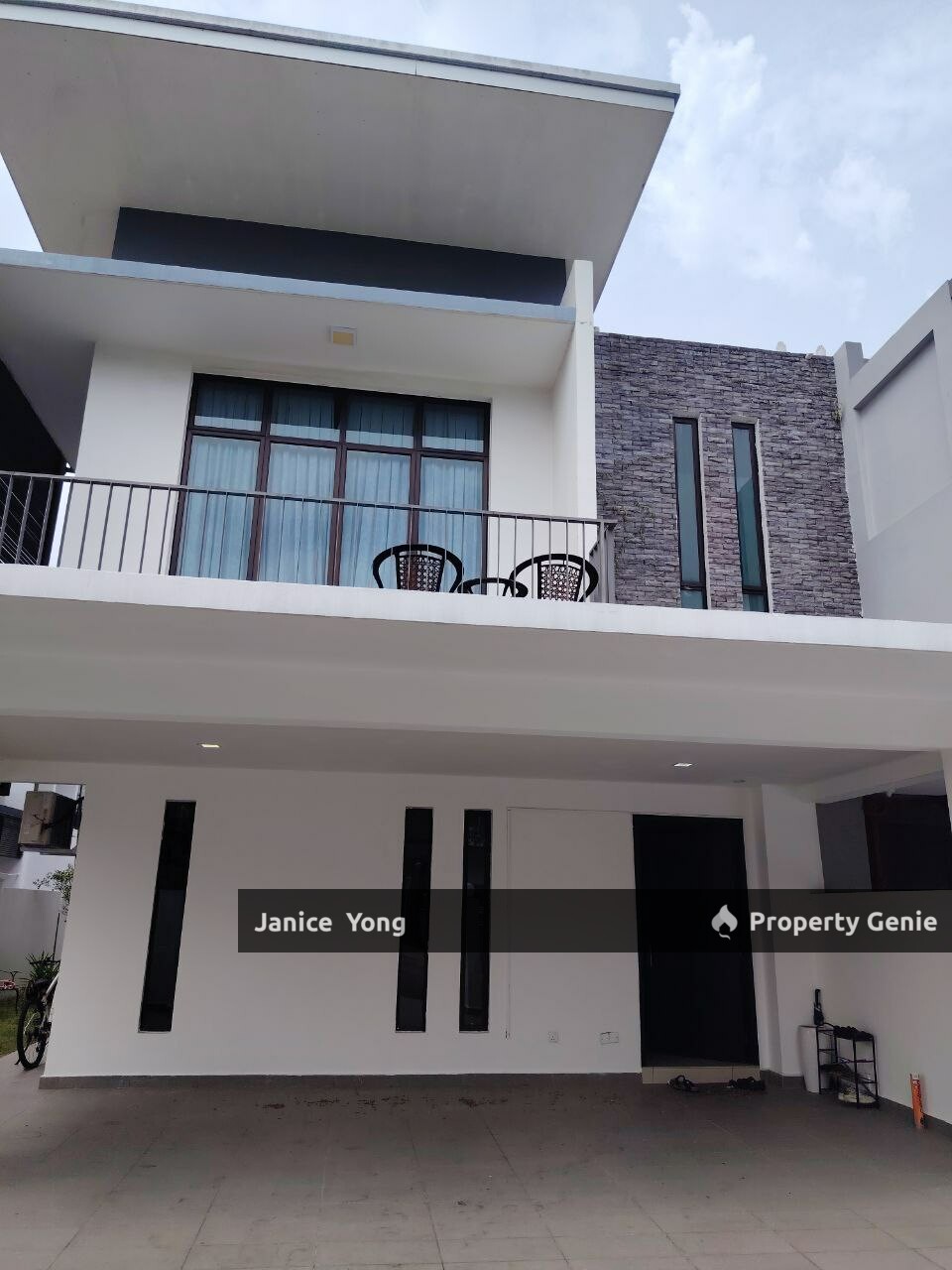 Grey Stone Adda Heights Cluster House For Rent