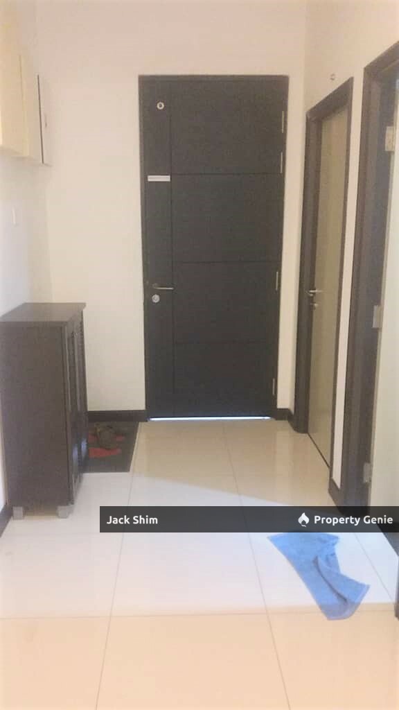 vertiq condo gelutor