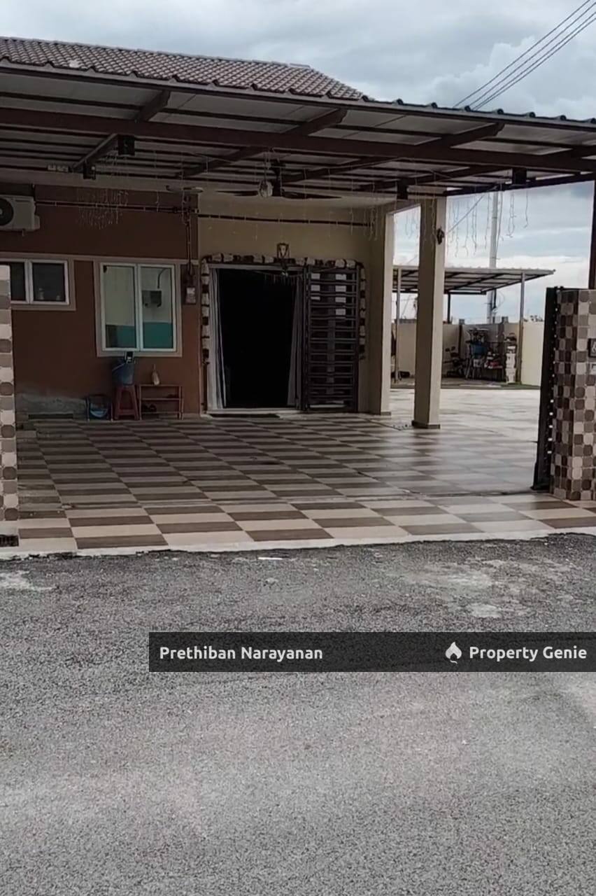 {TELUK INTAN} Rumah Corner Siap dengan awning, grill, kipas siling, aircon, heater dan lampu