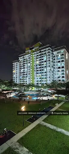 THE TWIN RESIDENCES APARTMENT