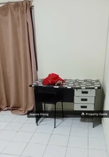 Ridzuan Master Bedroom