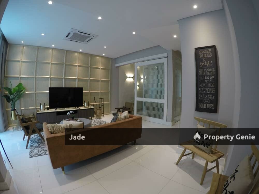 East Residences Villa in KLGCC - Exclusive Private Lift Access