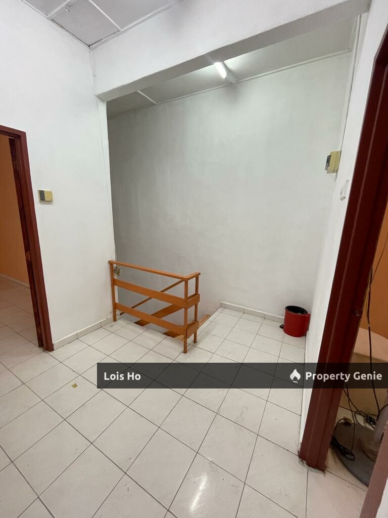 Taman Melaka Baru Double Storey End Lot 298k