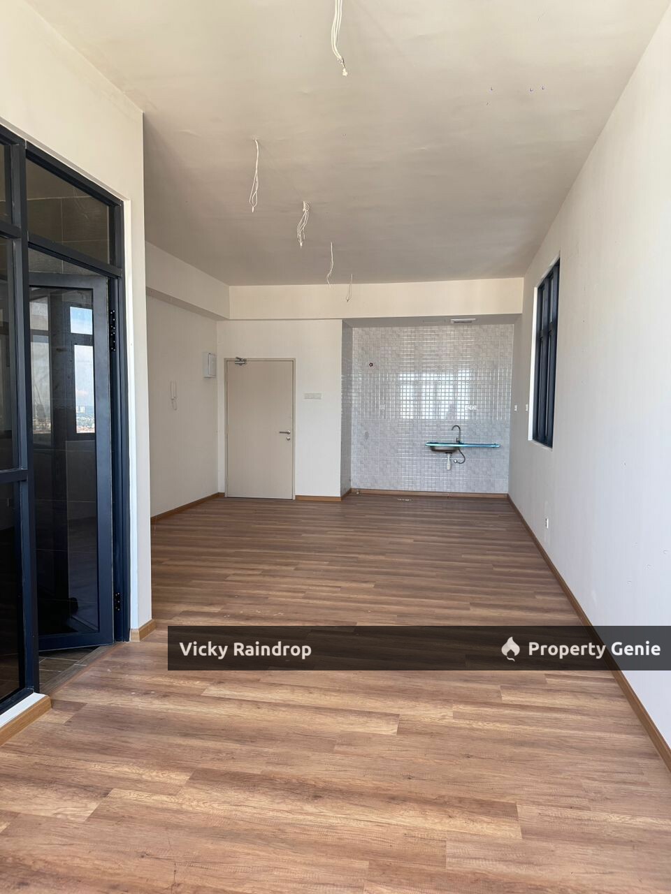 [FOR SALE] BELOW VALUE THE QUARTZ CONDO STUDIO UNIT