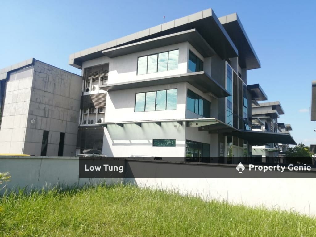 Bukit Jelutong Business and Technology Centre