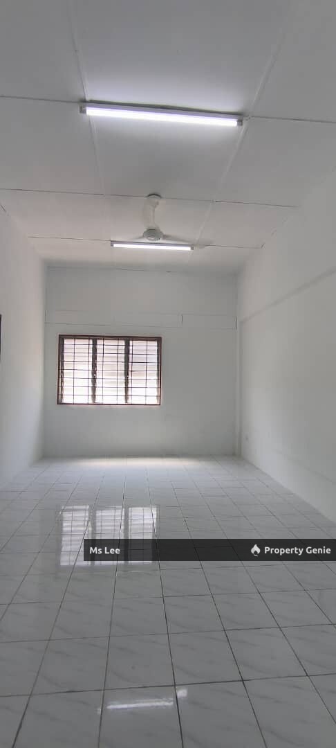 3rd floor Shop Apartment RM 350 (Pasar Malam)-Taman Sentosa @ Klang-Ready Now