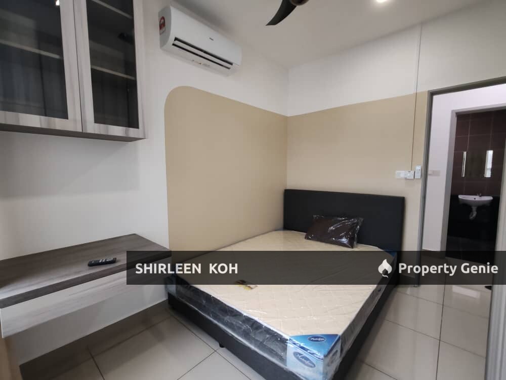 Female room for rent at Austin Regency @ Taman Mount Austin