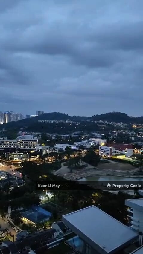 Dua Menjalara, Bandar Menjalara