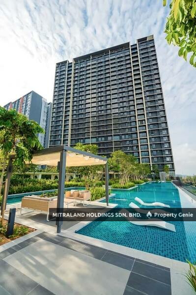 Adria Residences, Gravit8