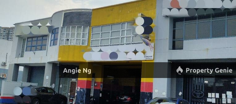 Hicom-Glenmarie Industrial Park 2-Storey Link Factory for Sale