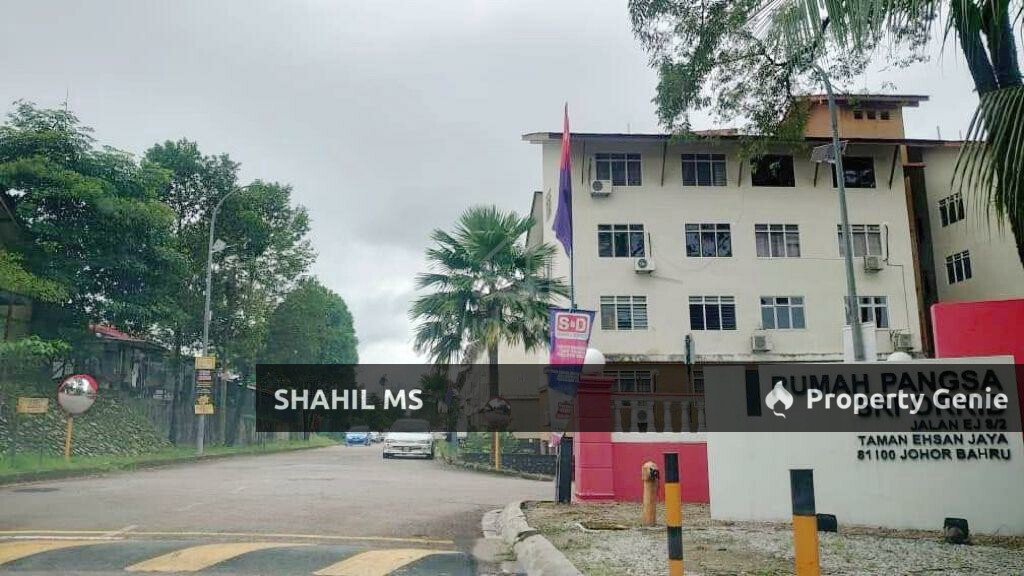 JOHOR BAHARU | PANGSAPURI ORKED TAMAN EHSAN JAYA || 700 SQFT || BUMI LOT || LEASEHOLD || RM140,000 || (*122-1125)