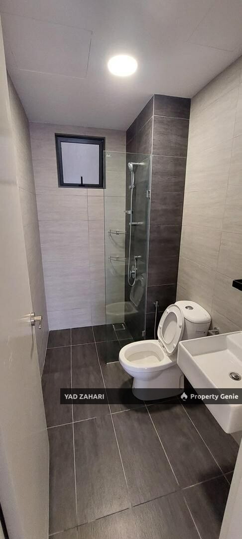 Binastra Suria Garden, Puchong | RM2100 - Partly Furnished with 2 Carparks