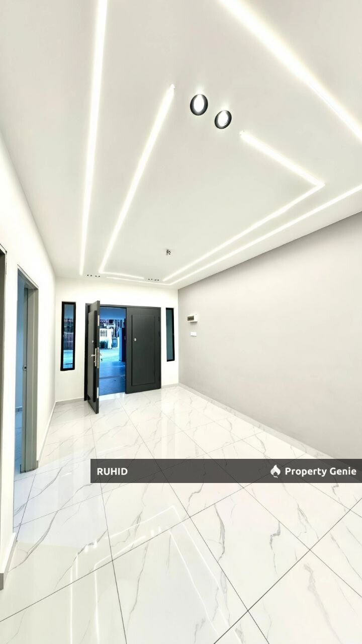 Taman Ungku Tun Aminah - FULLY RENOVATED SINGLE STOREY LOW COST HOUSE