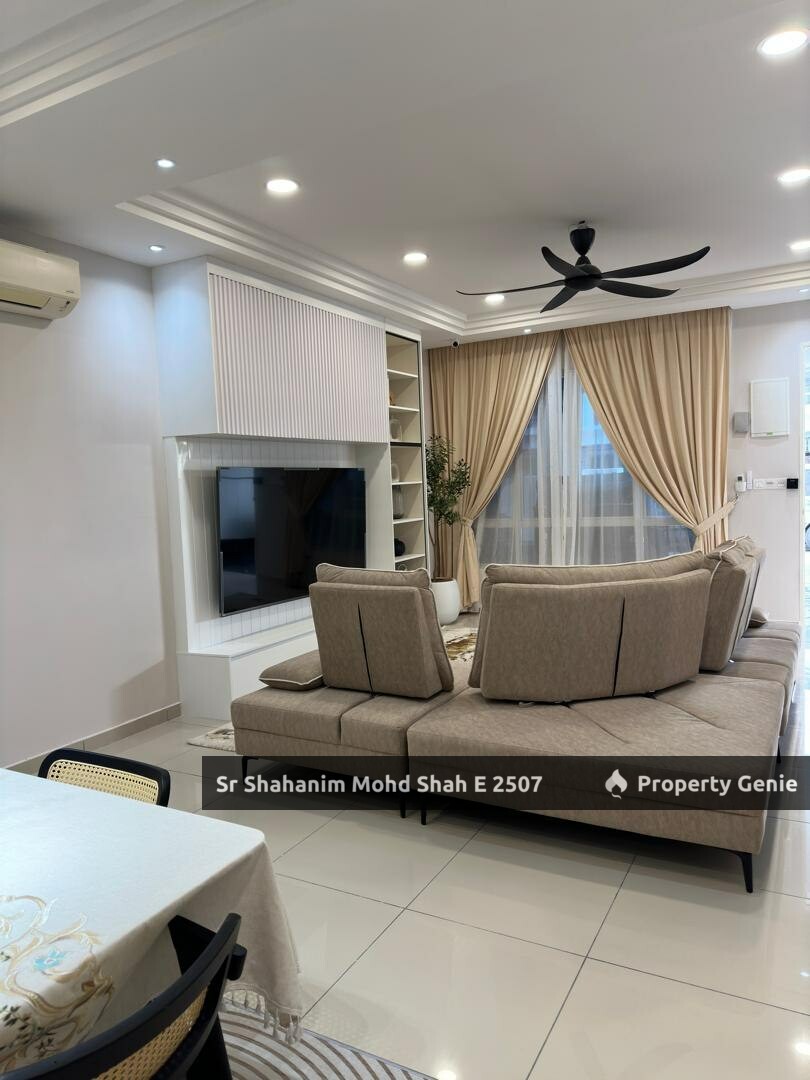 DOUBLE STOREY TERRACED HOUSE FOR SALE - LAMAN SENDAYAN HANNAH 2, SENDAYAN, NEGERI SEMBILAN