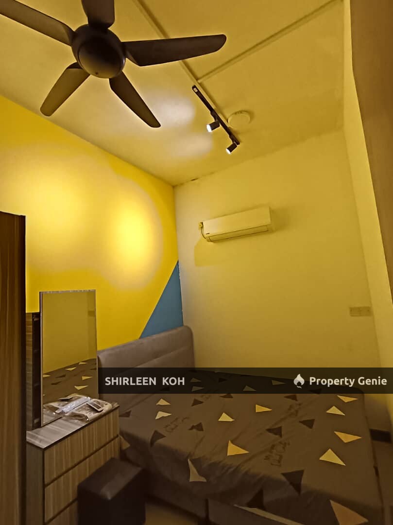 Master Room for rent at Paragon Suites @ CIQ JB Town