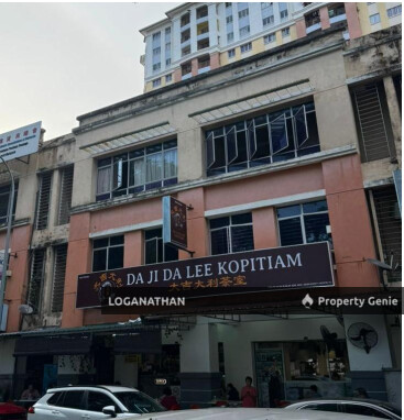 3-Storey Shoplot at Pudu Ulu – Facing Main Road & High Foot Traffic