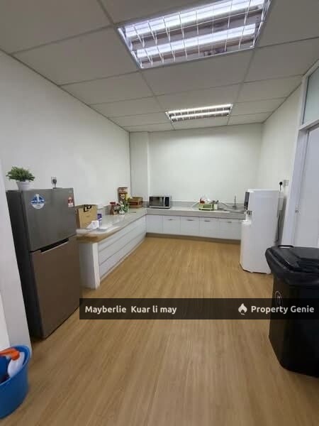 RENT RM45K 3. 5 Storey Semi-D Factory at Seksyen 51, Petaling Jaya