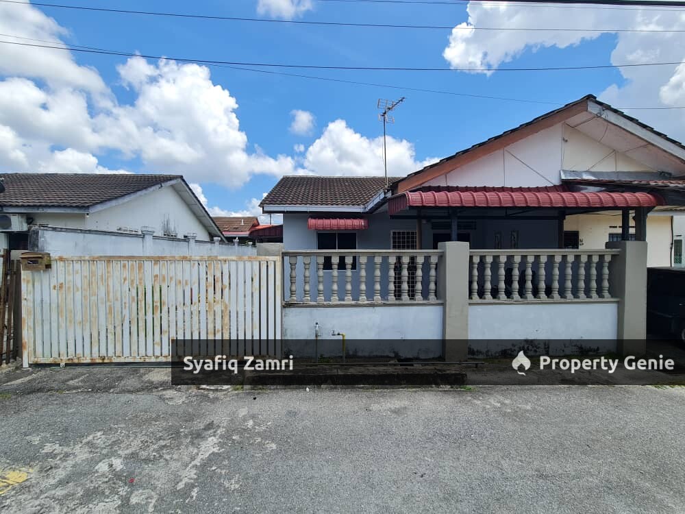 3bilik Semi-D Taman Berjaya Permai, Kg Rhu Bongkok