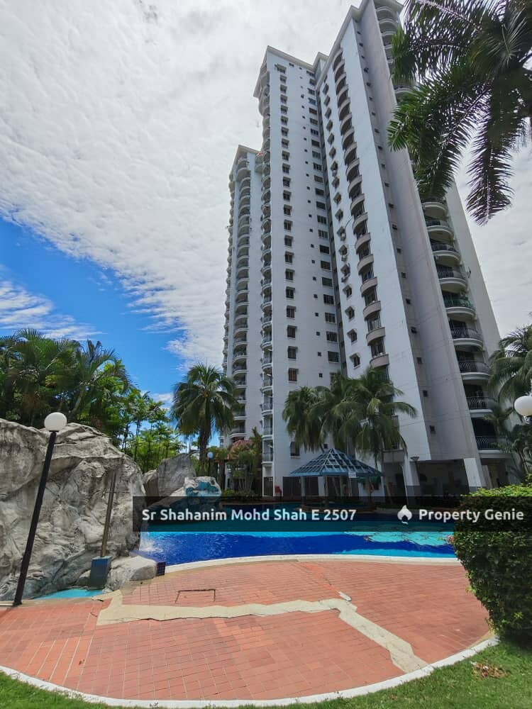CONDOMINIUM HOUSE FOR SALE - JASMINE TOWERS, PETALING JAYA, SELANGOR
