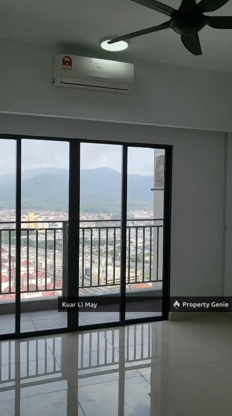 4 Parking The Herz For Sale