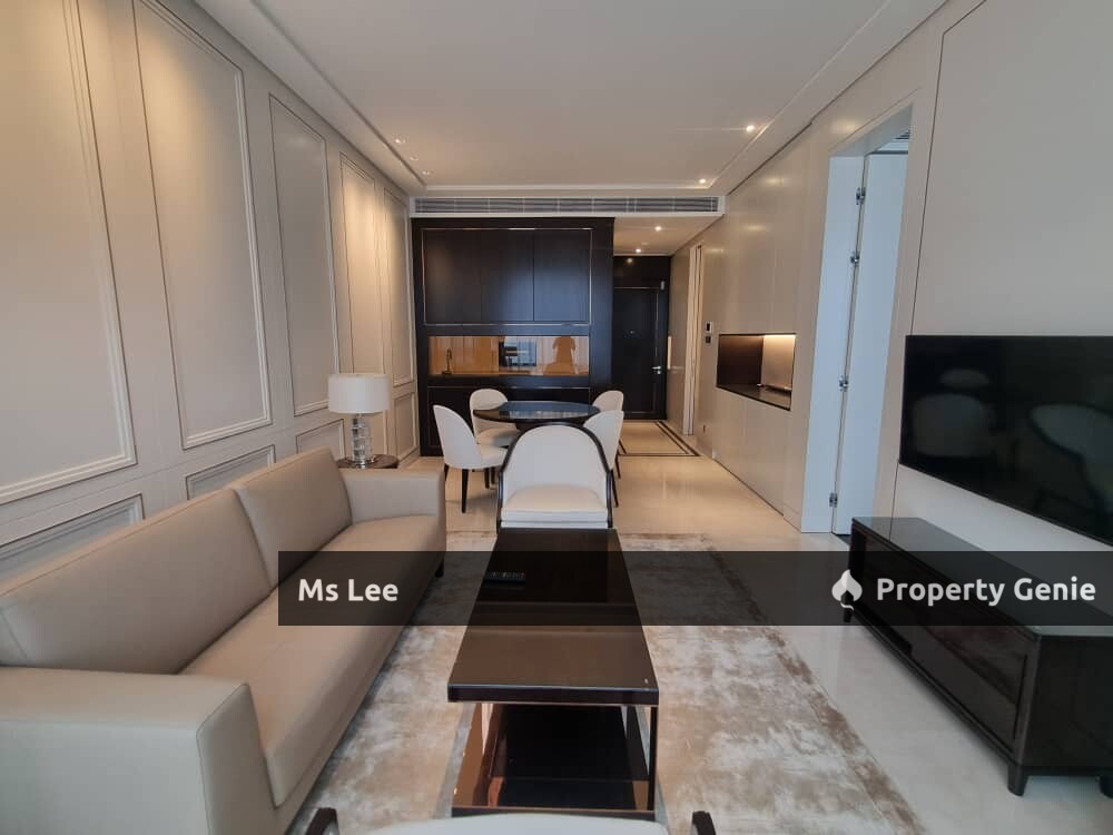 Pavilion Suites @ Bukit Bintang - Level 13a KL Tower,KLCC,pool view, Ready unit