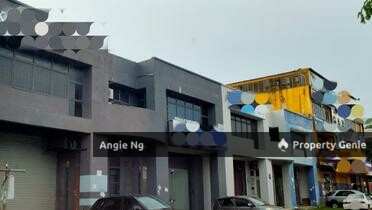 Hicom-Glenmarie Industrial Park 2-Storey Link Factory for Sale