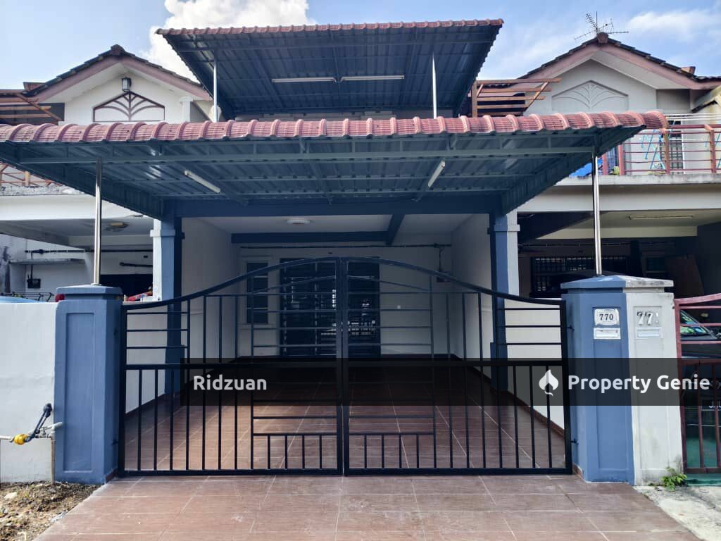 Double Storey House @ Bandar Pulai Jaya