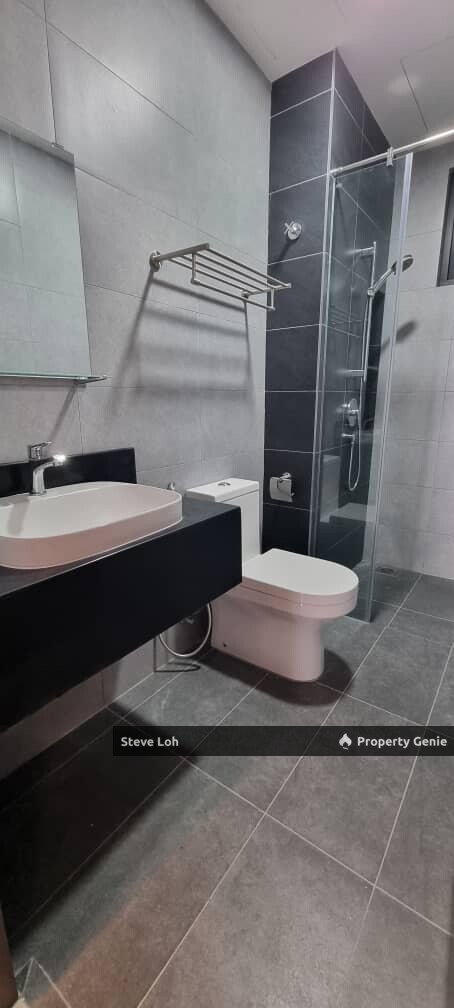 Dual Key 1Room 1Bath with Living Hall Next to Velocity Mall & MRT | 双威伟乐城 1房1厅1厕 连接商场&地铁站