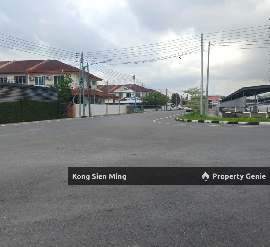 Sibu Double Storey Corner at Jalan Bayan