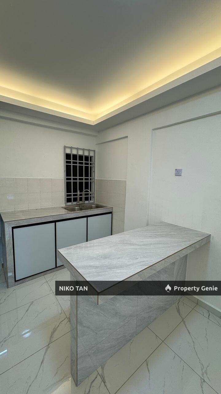 Sri Orkid Flat, Renovated Taman Ehsan Jaya