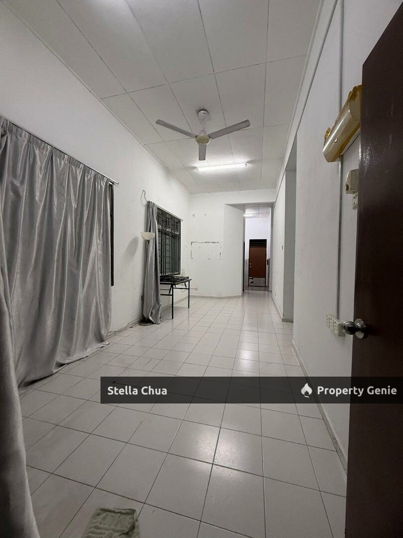 🏡House for Rent 📍Jalan Mersawa, Masai