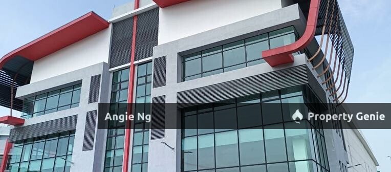 Sg Buloh, Kota Damansara, PJ Brand New 3 Storey Semi-D Factory For Rent.