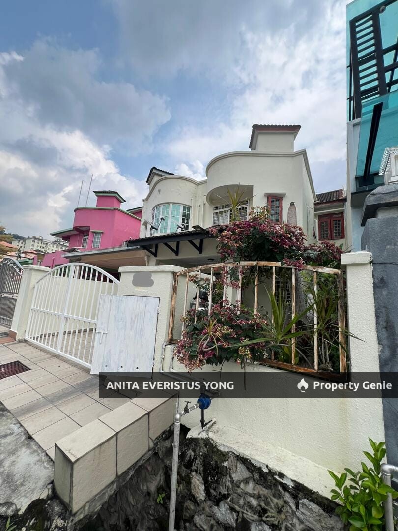 2 Storey House at Taman wawasan 2 Pusat Bandar Puchong