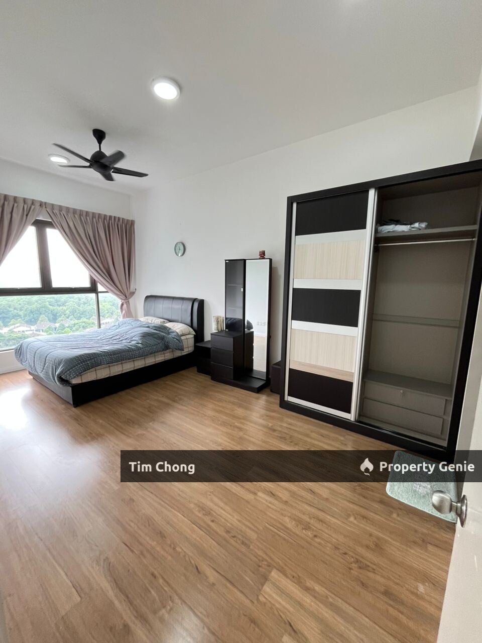 Wateredge at Senibong Cove