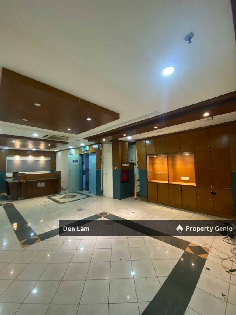 Megan Avenue 1 office KLCC For rent !!