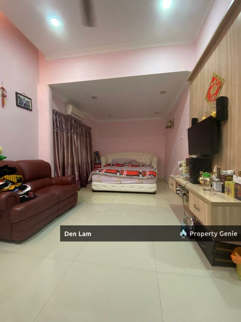 Tasik permai Ampang Bungalow House for sale !!