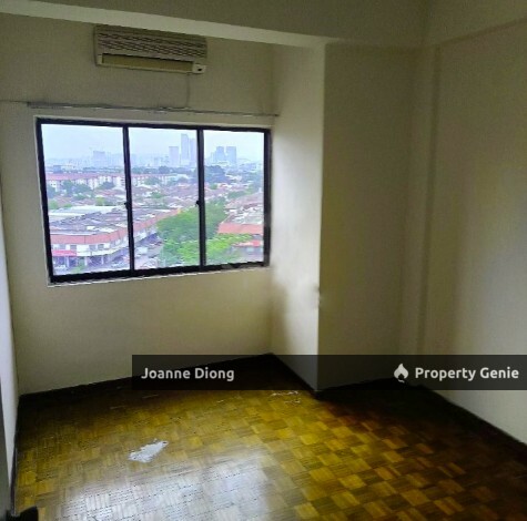 Sri Manja Court
