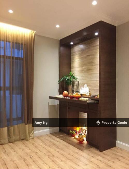 Bungalow Corner Acasia For Sale