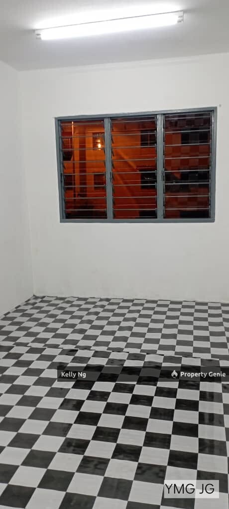 Rebana Flat Good Condition At Bukit Raja Klang