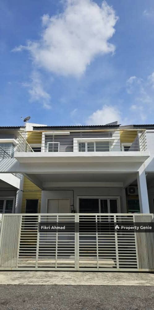 FOR SALE: Gated Guarded 2 Storey Terrace Taman One Krubong Krubong