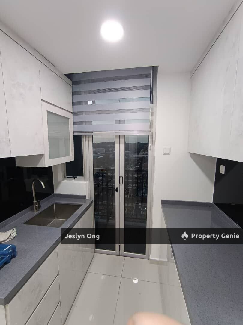 Simple...Low-density...Easy Connection